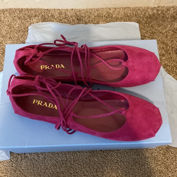 Authentic Prada lace up ballet flat - Picture 6 of 10